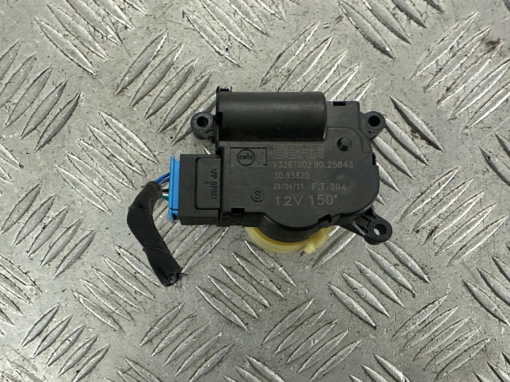VW POLO 6C 14-17 PETIT MOTEUR RÉCHAUFFEURS V3267002