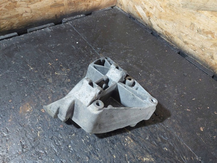 POIGNÉE FIXATION COMPRESSEUR CLIMATISATION BMW 5 E39 523I M52B25 1432237