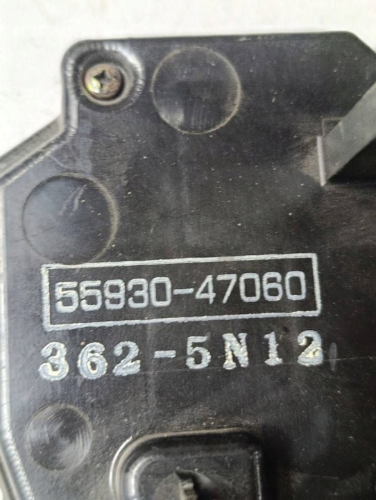 TOYOTA PRIUS I 97-03 PANNEAU CONDUIT D'AIR CLIMATISATION 55930-47060 83910-47010