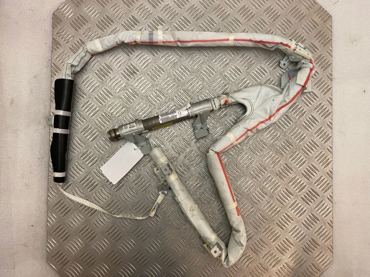 MITSUBISHI OUTLANDER RIDEAU AIRBAG