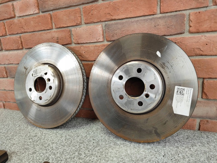 BMW G06 G07 G20 G42 DISQUES FREIN AVANT PLAQUETTES 6880077 6880078