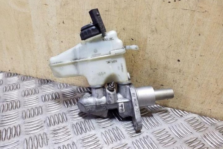 PISTON DE FREIN SKODA YETI (5L) 03355890101 1.8L GASOLINE 118KW 2011