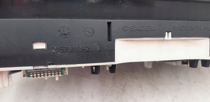 RENAULT SCENIC I 1.9 TD COMPTEUR COMPTEUR DE VITESSE 215781612