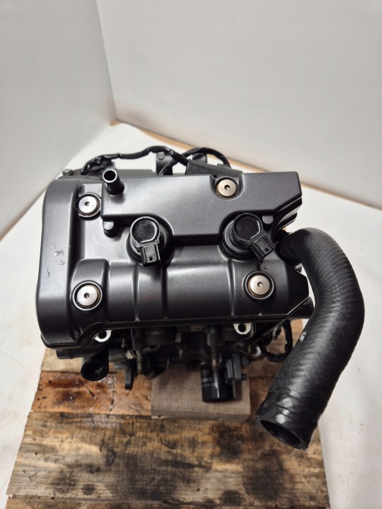 YAMAHA YZF R7 (22-24) MOTEUR 35 KW