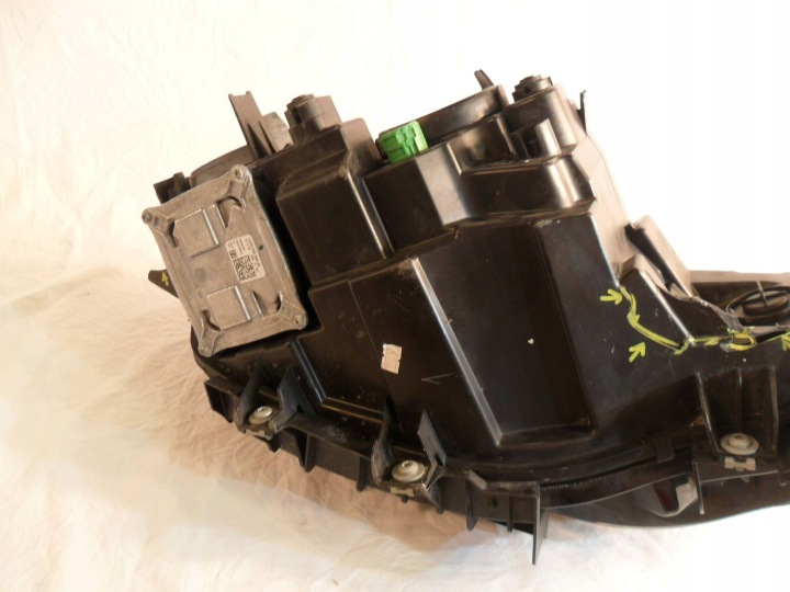 PROJECTEUR AVANT CÔTÉ GAUCHE FIAT TIPO 00520159600E
