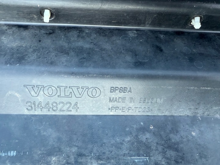 VOLVO XC40 MOULURE REVÊTEMENT SEUIL SEUIL DROITE 31448224 DÉMONTAGE