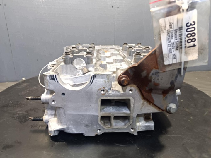OPEL COMBO E 1.2 THP CULASSE MOTEUR HN05 9810874110