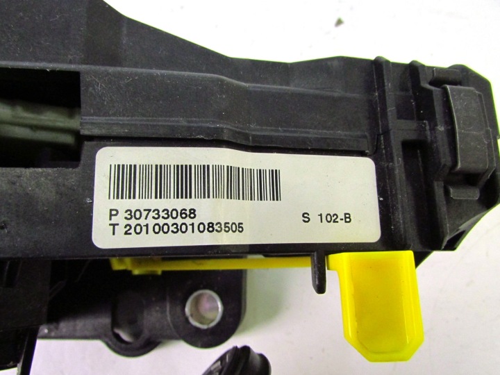 VOLVO V70 XC70 CRIC CHANGEMENTS VITESSE EUROPE 30733068
