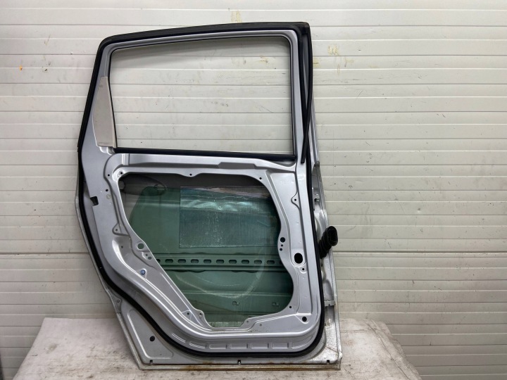 MERCEDES B CLASSE W245 PORTES GAUCHE ARRIÈRE ARRIÈRE 623