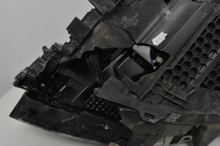 PHARE AVANT DROITE VW PASSAT B8 LIFT COMPLET LED 90175145