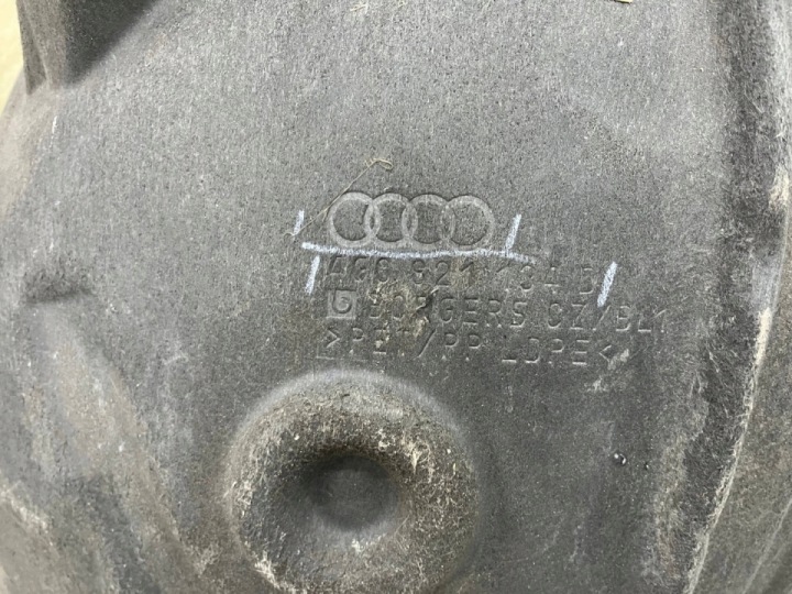 PASSAGE DE ROUE AUDI A6 C7 11-14R. DROIT AVANT ORIGINAL DROIT AVANT 4G0821134D