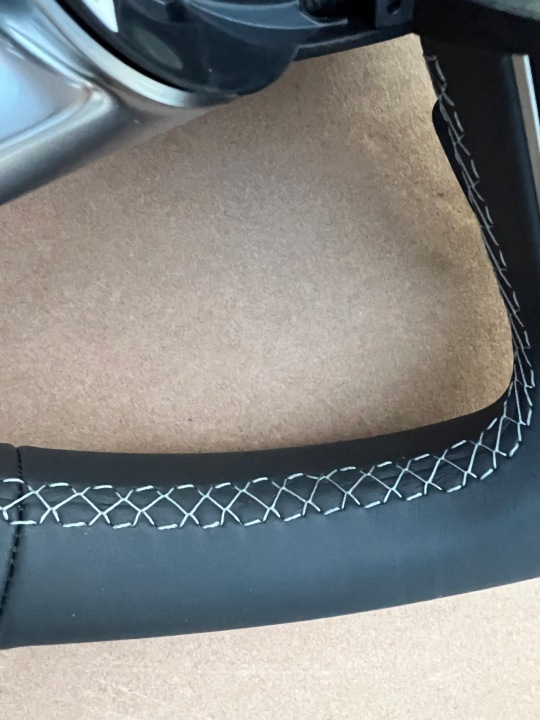AUDI Q8 Q7 4M LIFT VOLANT CUIR CHAUFFÉE DOTYKOWA 4M8419091AK SOUL