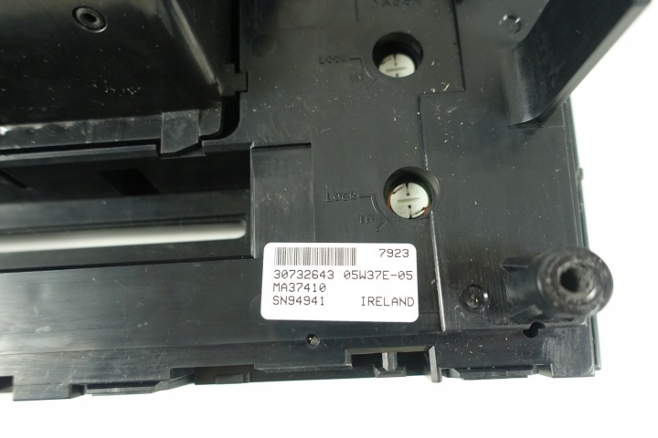 RADIO CD AUTORADIO VOLVO XC90 I 1 02-06 30737972 30732643 30752237