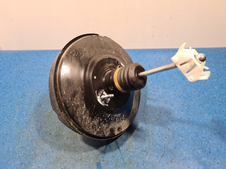 SKODA OCTAVIA III SERVO FREIN 5Q1614105BR CUNA