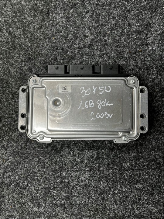 ORDINATEUR CONTRÔLEUR MOTEUR PEUGEOT 307 0261208558