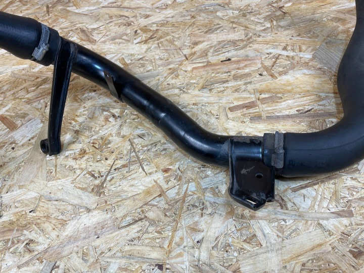 TUYAU TUYAU FIL AIR ÉCHANGEUR D'AIR DE SURALIMENTATION VOLVO V60 I S60 II BG91-6C646-BA