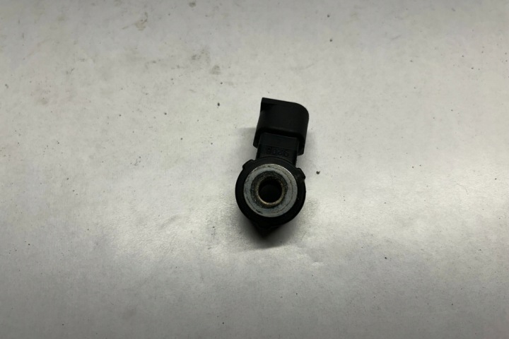 CAPTEUR DE COLLISION CHEVROLET CAMARO 12623095 6.2L GASOLINE 333KW 2019