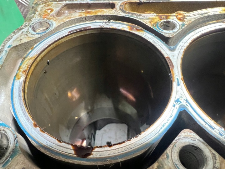 VW GOLF V 1.6 FSI BLOC MOTEUR BAG 03C103019G