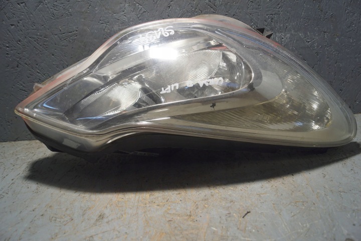 OPEL CORSA D LIFT PHARE DROIT AVANT (S2134) UK