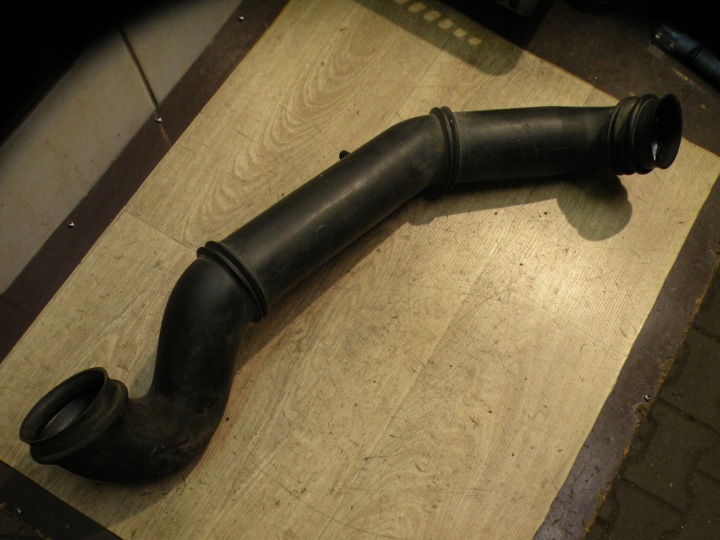 VOLVO S60 V70 II S80 TUYAU CONDUIT D'AIR AIR ÉCHANGEUR D'AIR DE SURALIMENTATION