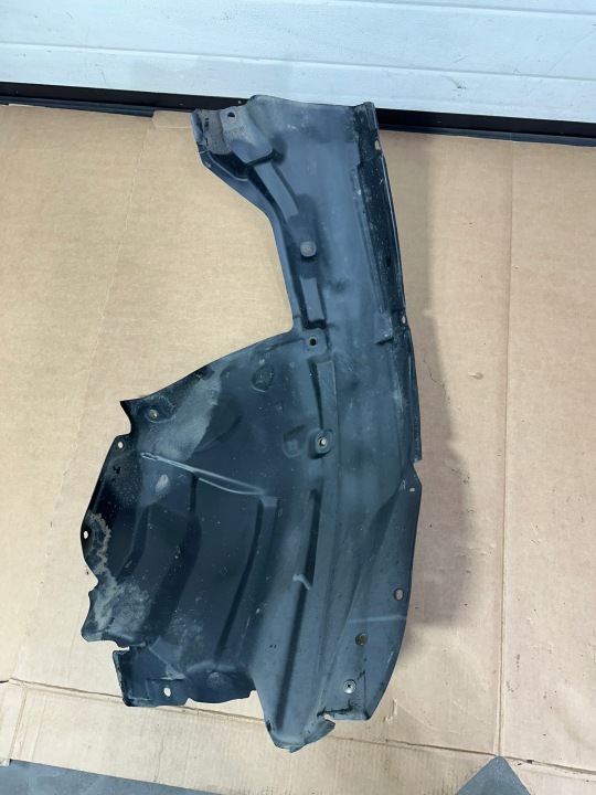 PASSAGE DE ROUE GAUCHE AVANT GAUCHE AVANT PROTECTION INFINITI M30, M35,M37,Q70