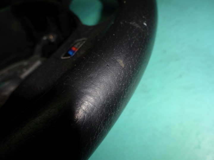 BMW Z3 99R VOLANT CUIR 2228230
