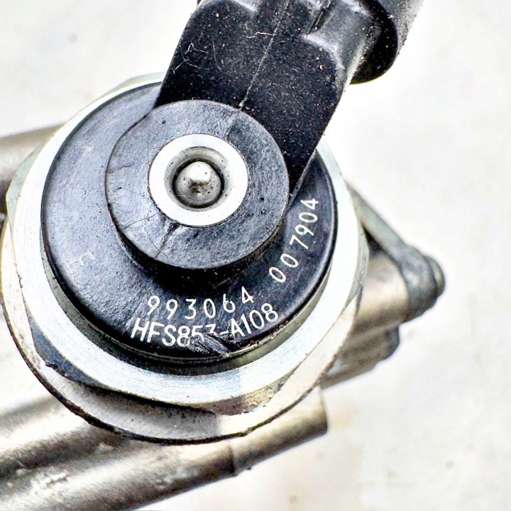 POMPE INJECTION AUDI A6 S6 C6 4F HFS853A108