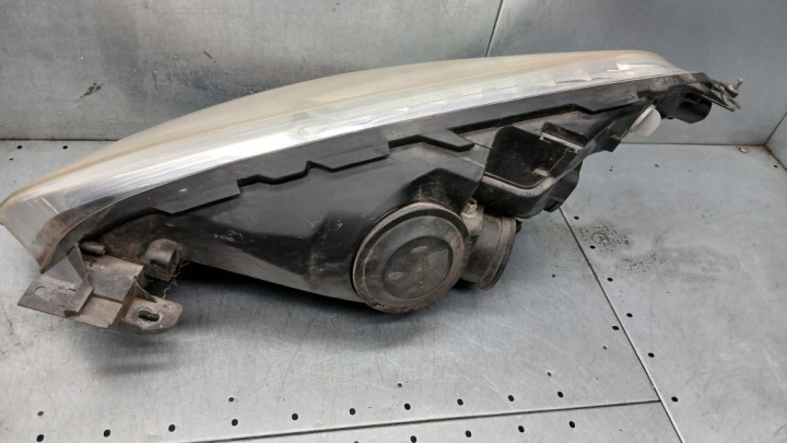 PROJECTEUR DROIT CITROEN C4 PICASSO I 2.0HDI 07R 162-982-00