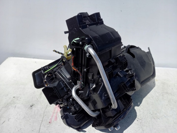 CHAUFFAGE VW TIGUAN II GOLF VIII 5WB816001C