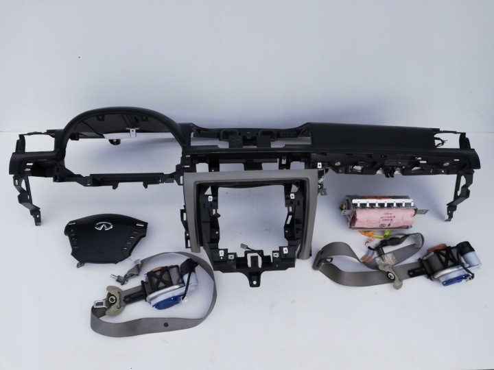 CEINTURES DE SÉCURITÉ CONDUCTEUR PASSAGER INFINITI M35X