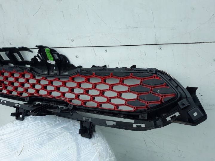 KIA OE 86350-J7900 ROUES GRILLE CALANDRE