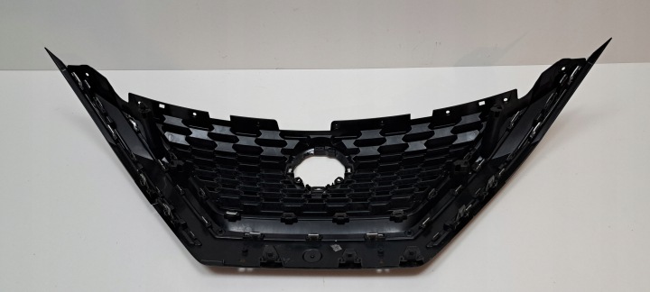 NISSAN QASHQAI J12 CALANDRE RADIATEUR 62310-6UA0A