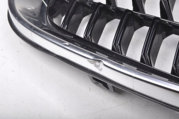 VOLVO OE 31698387 CALANDRE RADIATEUR