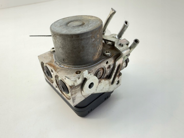 YAMAHA N ENSEMBLE MAXIMAL 125 23R POMPE DE FREIN ABS