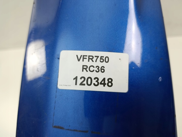 HONDA VFR 750 RC36 QUEUE PLASTIQUE GAUCHE