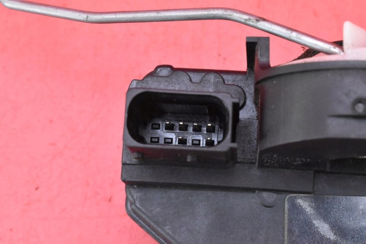 SERRURE DE PORTE DROIT AVANT AVANT EUROPE OPEL ASTRA 4 IV J LIFT 11-20
