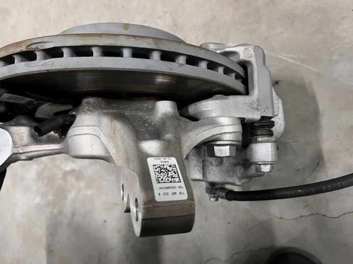 VOLKSWAGEN MULTIVAN T7 ROTULE DE DIRECTION MOYEU AVANT AVANT GAUCHE 7T0407253B