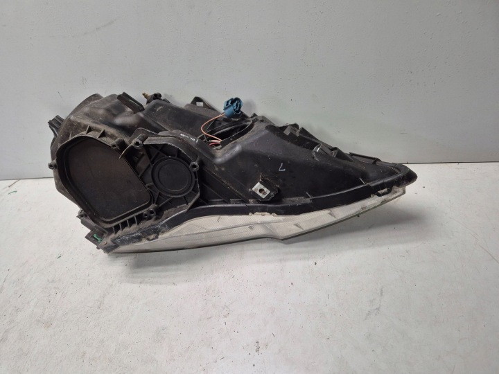 DESCRIPTION PROJECTEUR GAUCHE AVANT HONDA CR-V III 33150-SWW-G0 PHARE