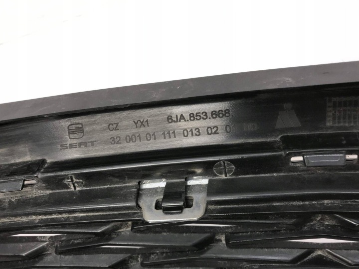 SEAT OE 6JA853668 CALANDRE RADIATEUR