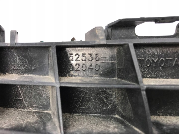 TOYOTA AURIS II GLISSIÈRE PARE-CHOCS GAUCHE AVANT AVANT 52536-02040