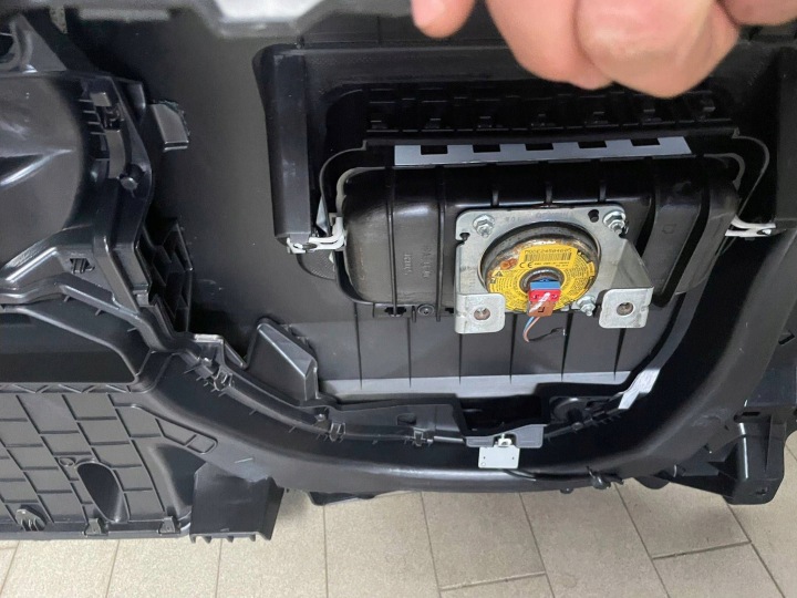 PLANCHE CONSOLE COULEUR GRISE AIRBAG COURROIES RENAULT ESPACE V ÉTAT COMME NOUVEAU
