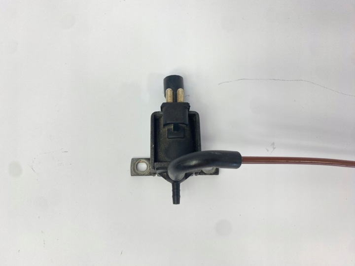 ÉLECTROVANNE SOUPAPE MERCEDES W126 W124 W140 W201 W463 R107 R129 0015408697