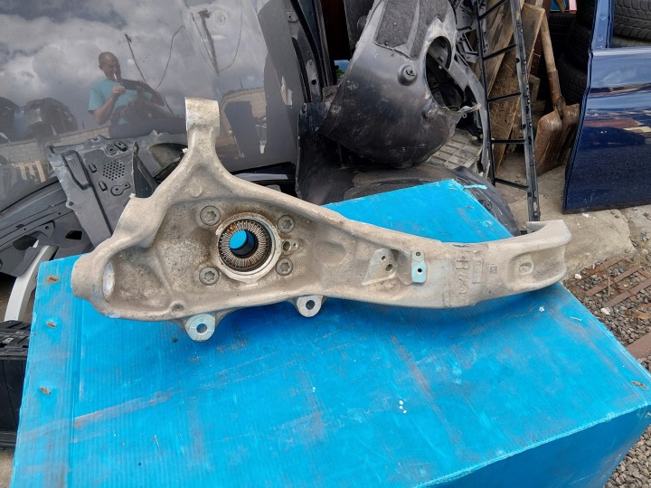 BMW X5 G05 X6 G06 X7 G07 ROTULE DE DIRECTION MOYEU AVANT AVANT DROITE 6876656