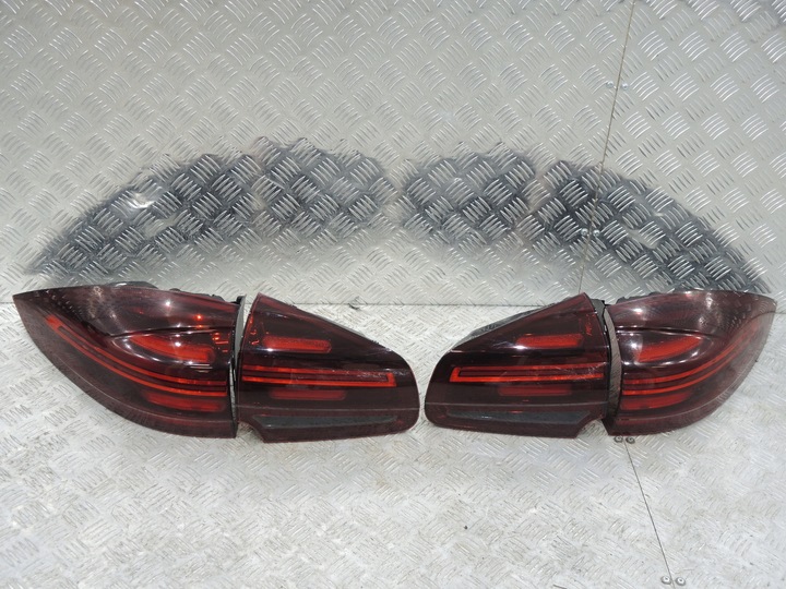 PORSCHE CAYENNE 7P5 TURBO S RESTYLING FAROS PARTE TRASERA DIODO LUMINOSO LED 