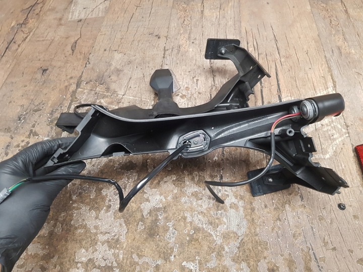 AILE FIXATION NUMÉROS CLIGNOTANTS KAWASAKI Z900
