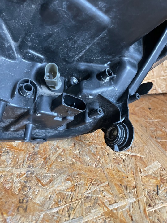 PHARE DROITE BI XÉNON ROTATIF MERCEDES ML W164 LIFT