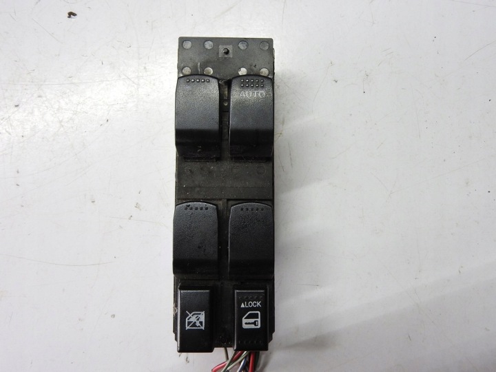 SUZUKI SX-4 SX4 06-13 COMMUTATEUR VITRE 64J30
