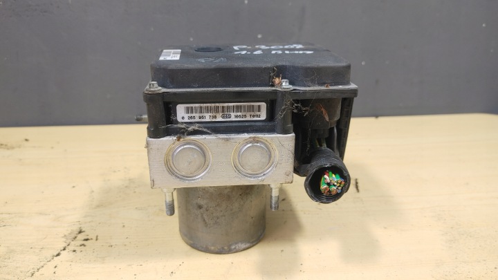 PEUGEOT 3008 CONTRÔLEUR POMPE ABS 1.6 EHDI 9676244880 9674677580