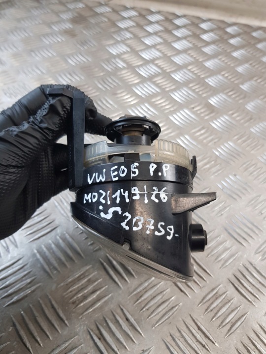 PHARES ANTIBROUILLARD DROIT AVANT 27128800 VW EOS 06R- EUROPE