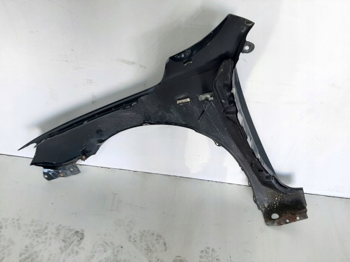 MAZDA 3 BK 1.6 16V 05R AILE DROIT AVANT CODE 27C